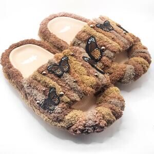 The Superstar Store Yarn Slides Size 9-10 Brown Sugar Boho Cozy Whimsical